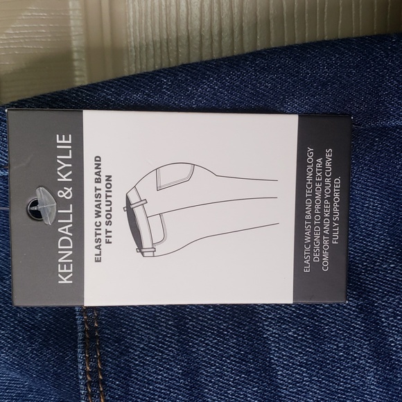 NWT Kendall & Kylie Kontouring Mid Rise Skinny Blue Jeans Size 13/14 - Picture 6 of 12